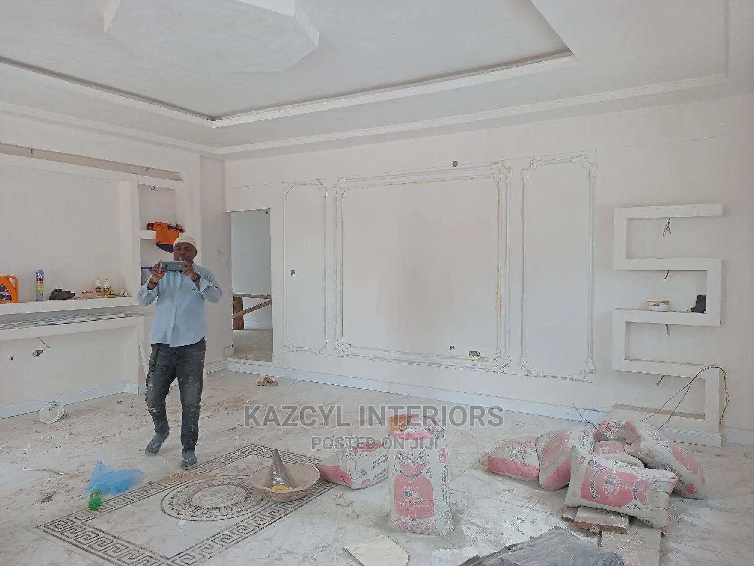 Wainscotting and Fibre Wall Columns