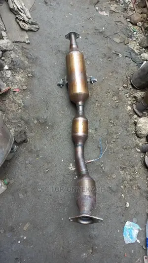 Complete Catalytic Converter Toyota Corolla 2022 Model