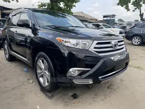 Toyota Highlander Limited 2012 Black