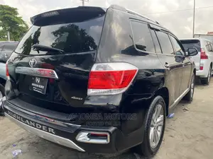 Toyota Highlander Limited 2012 Black