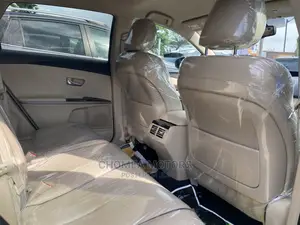 Toyota Venza 2010 Green