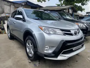 Toyota RAV4 2014 Silver