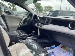 Toyota RAV4 2014 Silver