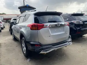 Toyota RAV4 2014 Silver