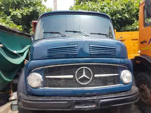 M/Benz Tipper 1513 Model