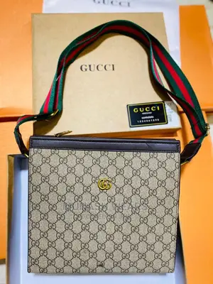 Louis Vuitton Crossbag