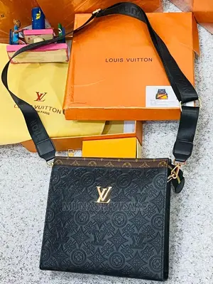 Louis Vuitton Crossbag
