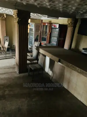 18rooms Hotel With C of O for Sale at Oko Oba.