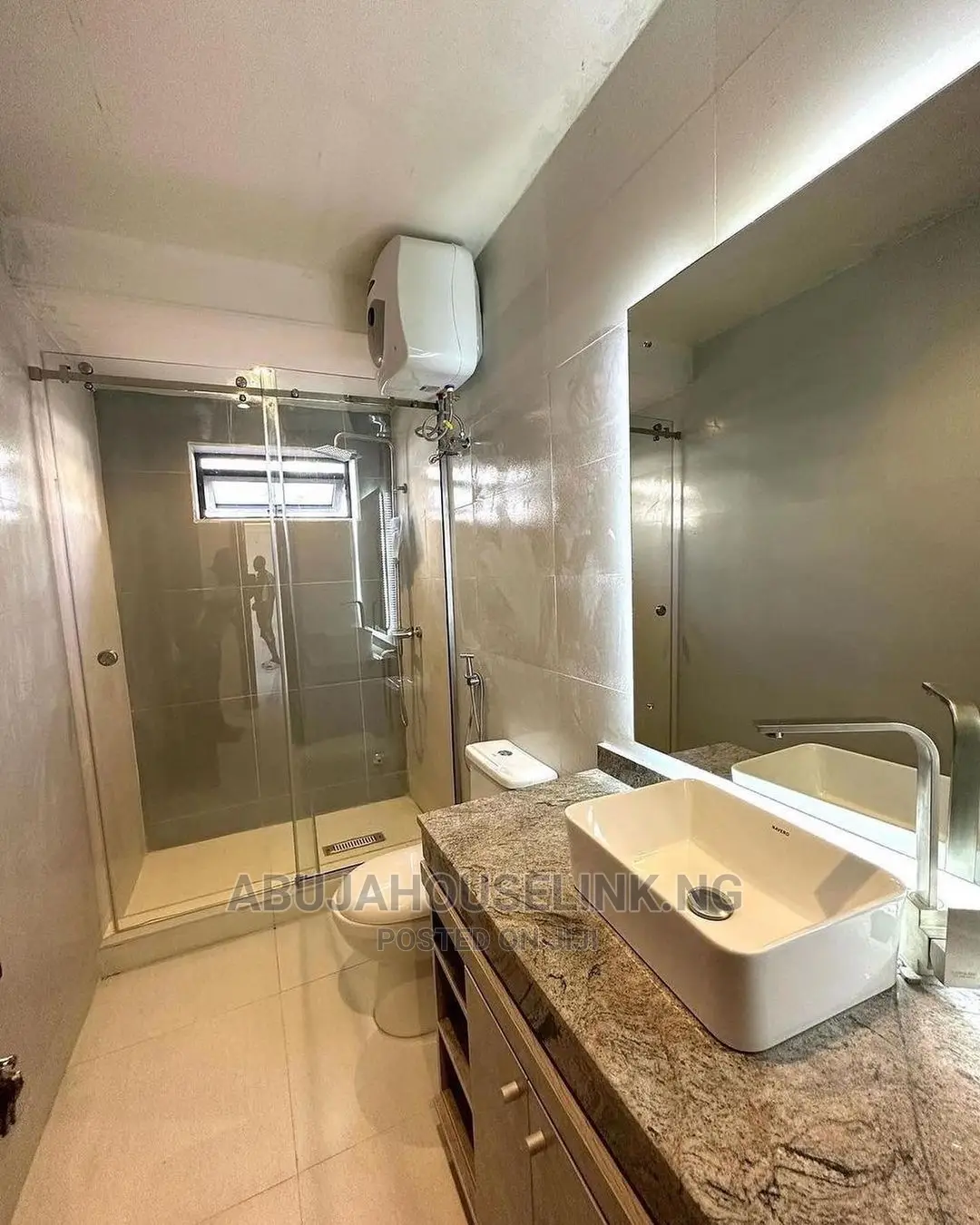 5bdrm Duplex in Guzape Abuja for Sale