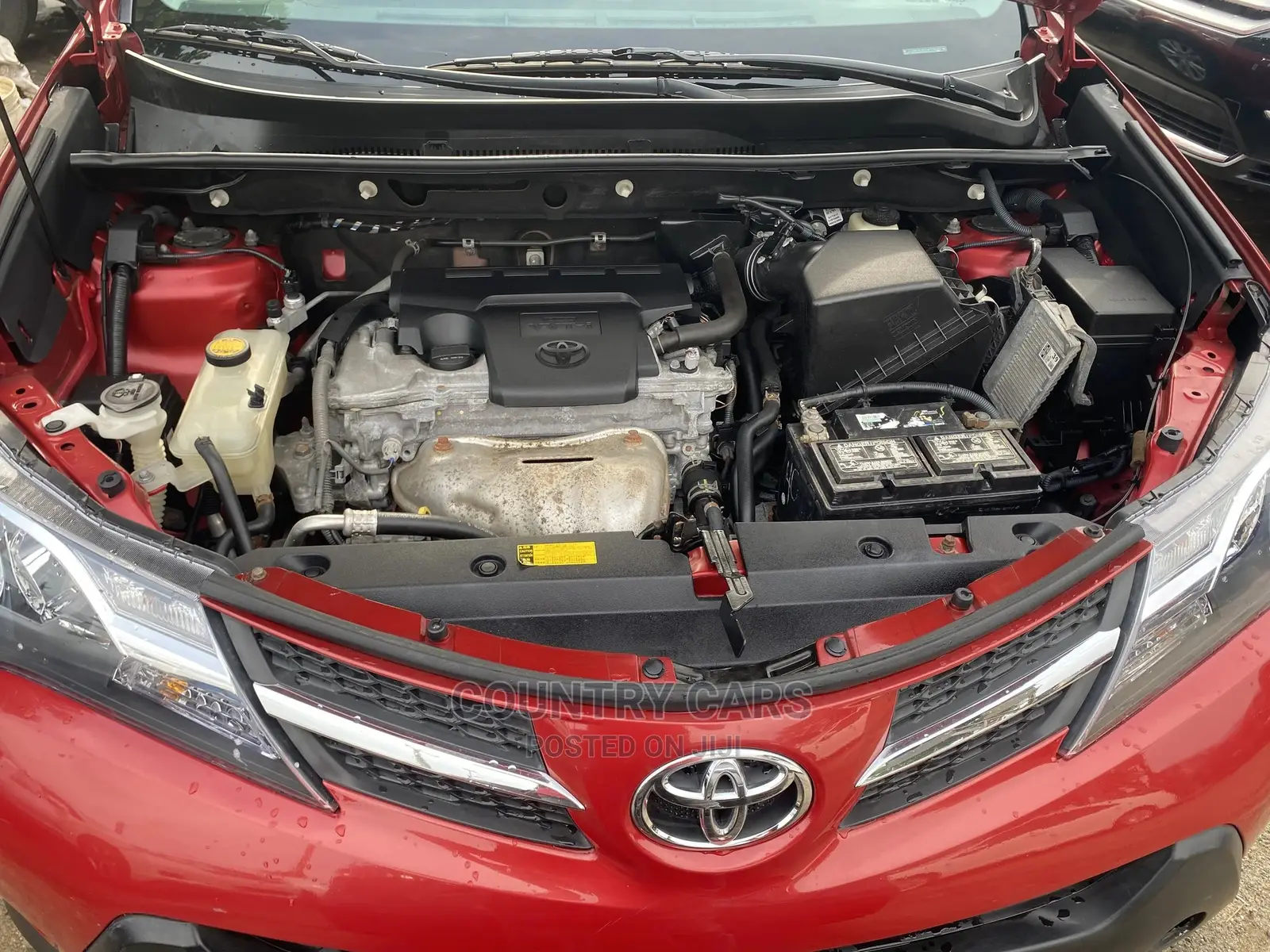 Toyota RAV4 2015 Red