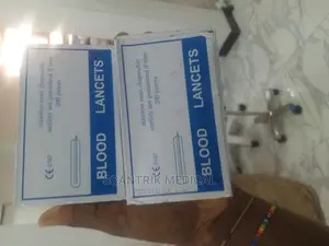 Medical Laboratory Stainless Steel Blood Lancet for Patient