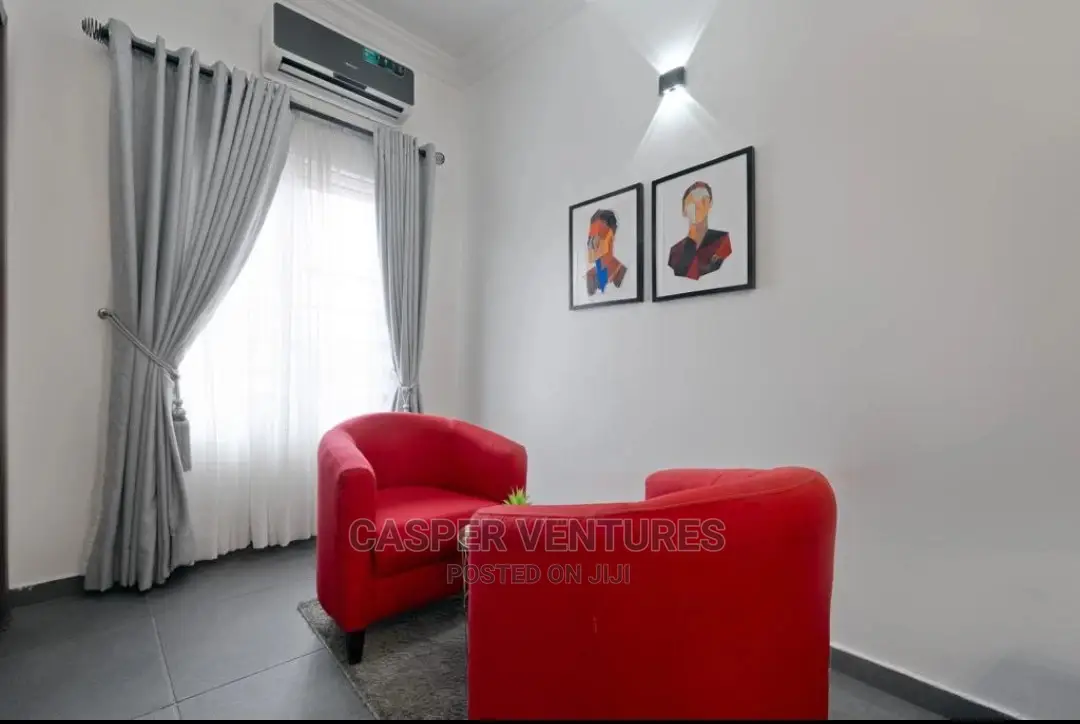 State-Of-The-Art 3-Bedroom Duplex With Pool