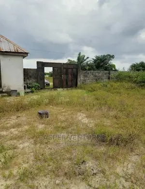 5 Plots of Documented Fenced Land for Sale in Ibeju