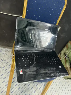 New Laptop HP Pavilion 15 8GB Intel Core I3 SSD 1T