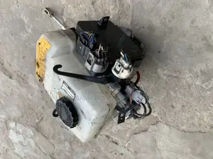 Abs Pump for Toyota and Lexus Jeeps From 2002 to 2005
