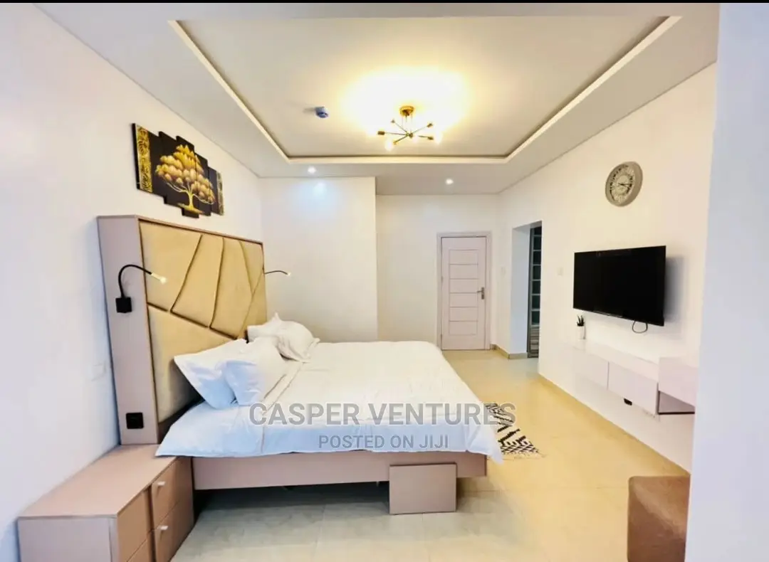 First-Class Unique 4-Bedroom Villa