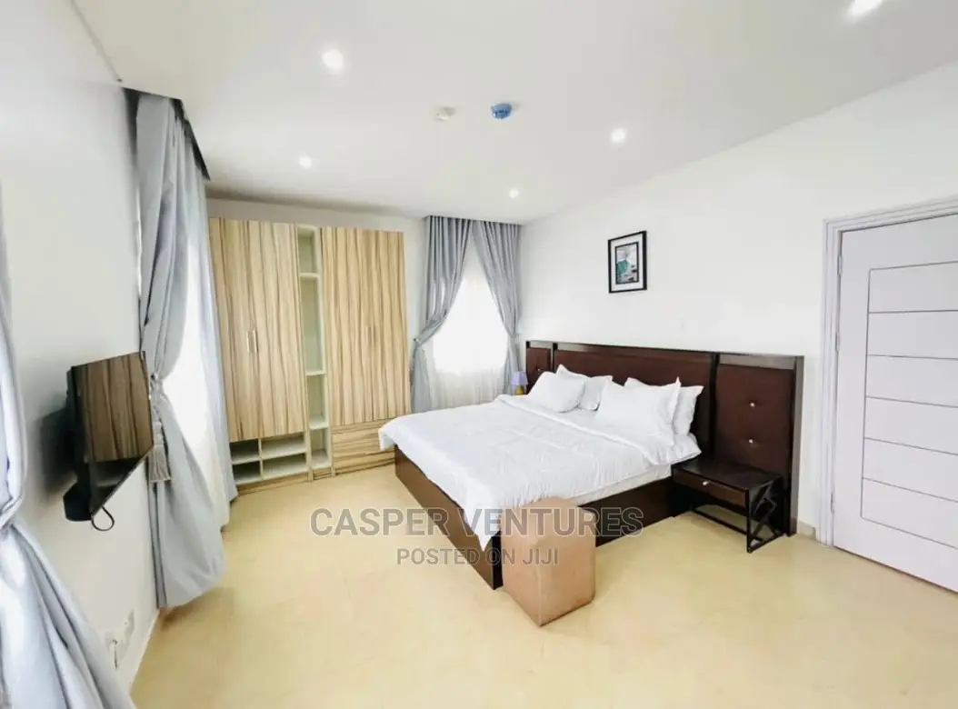 First-Class Unique 4-Bedroom Villa