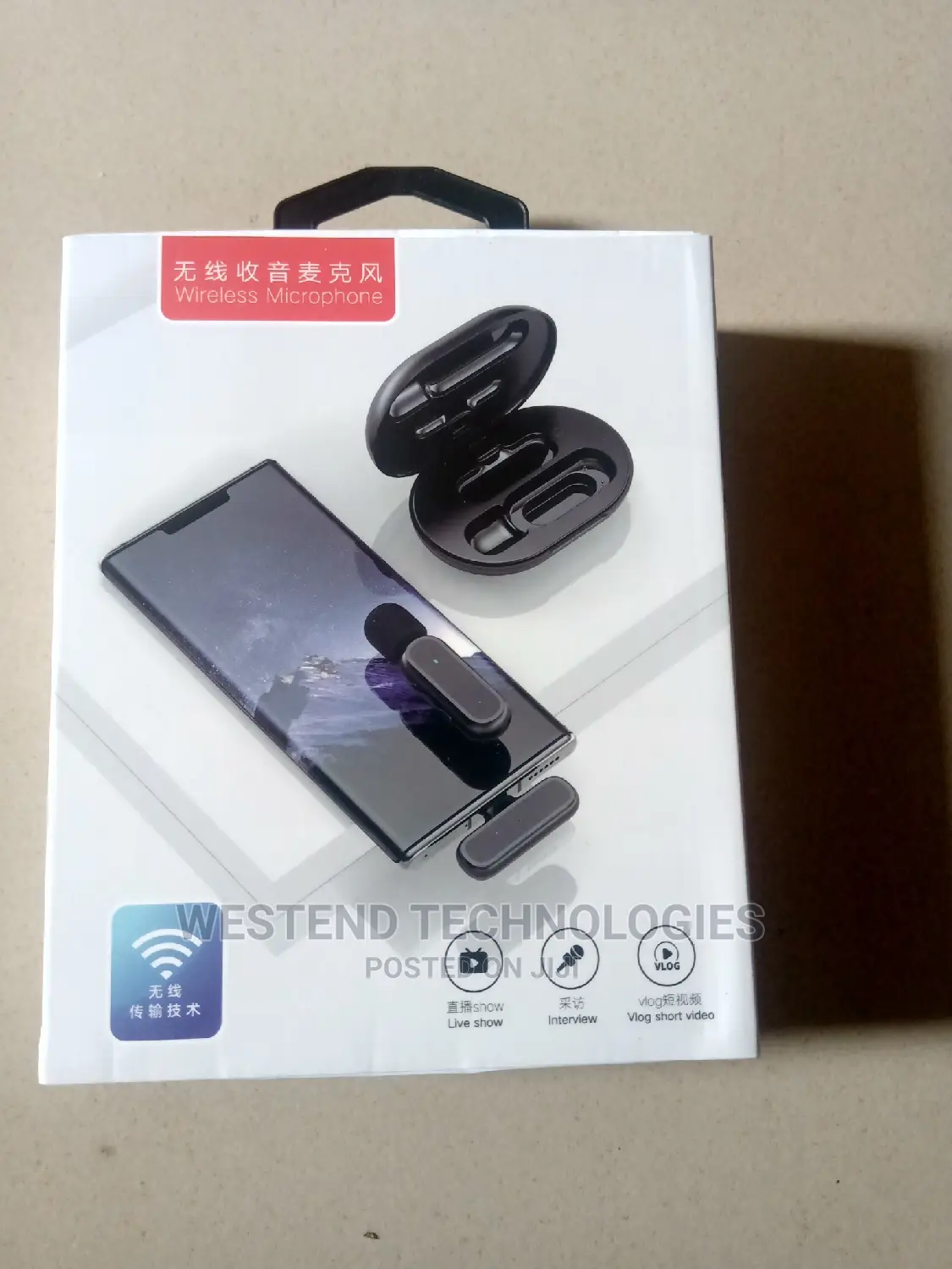 2in1 Wireless Microphone for iPhone With Charging Case