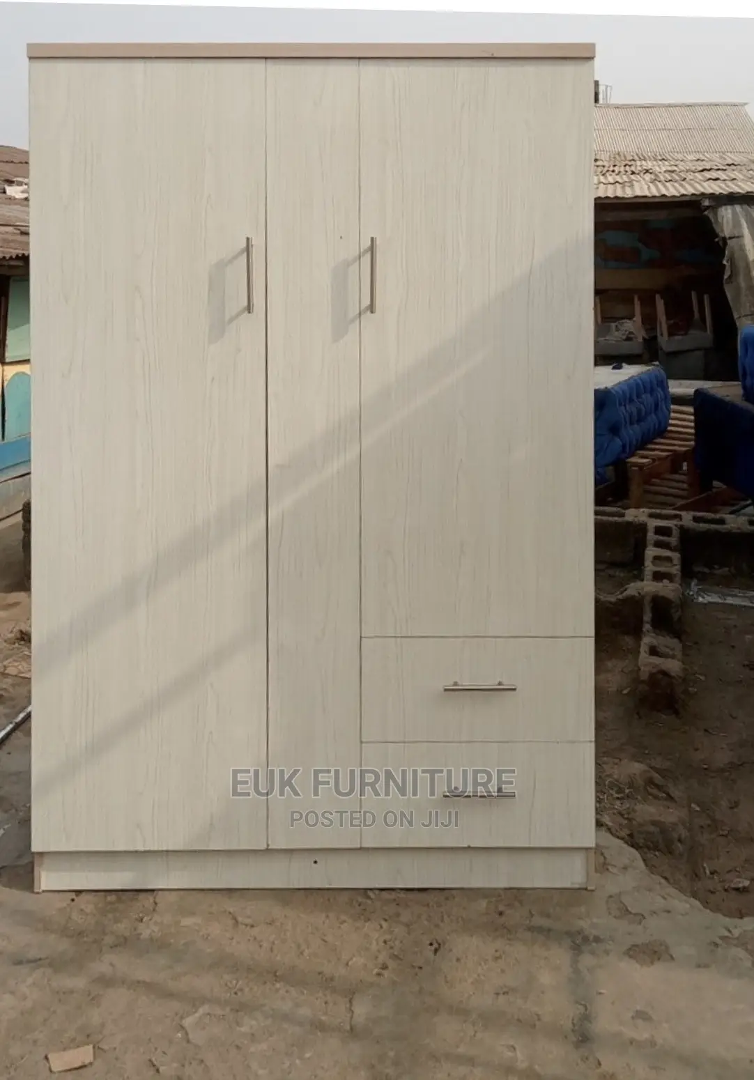 4ft by 6ft Unique Wardrobe