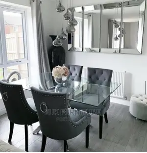 Chesterfield Dining Set