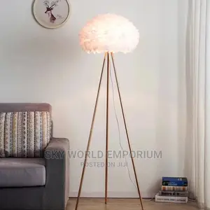 Feathers Floor Lamp