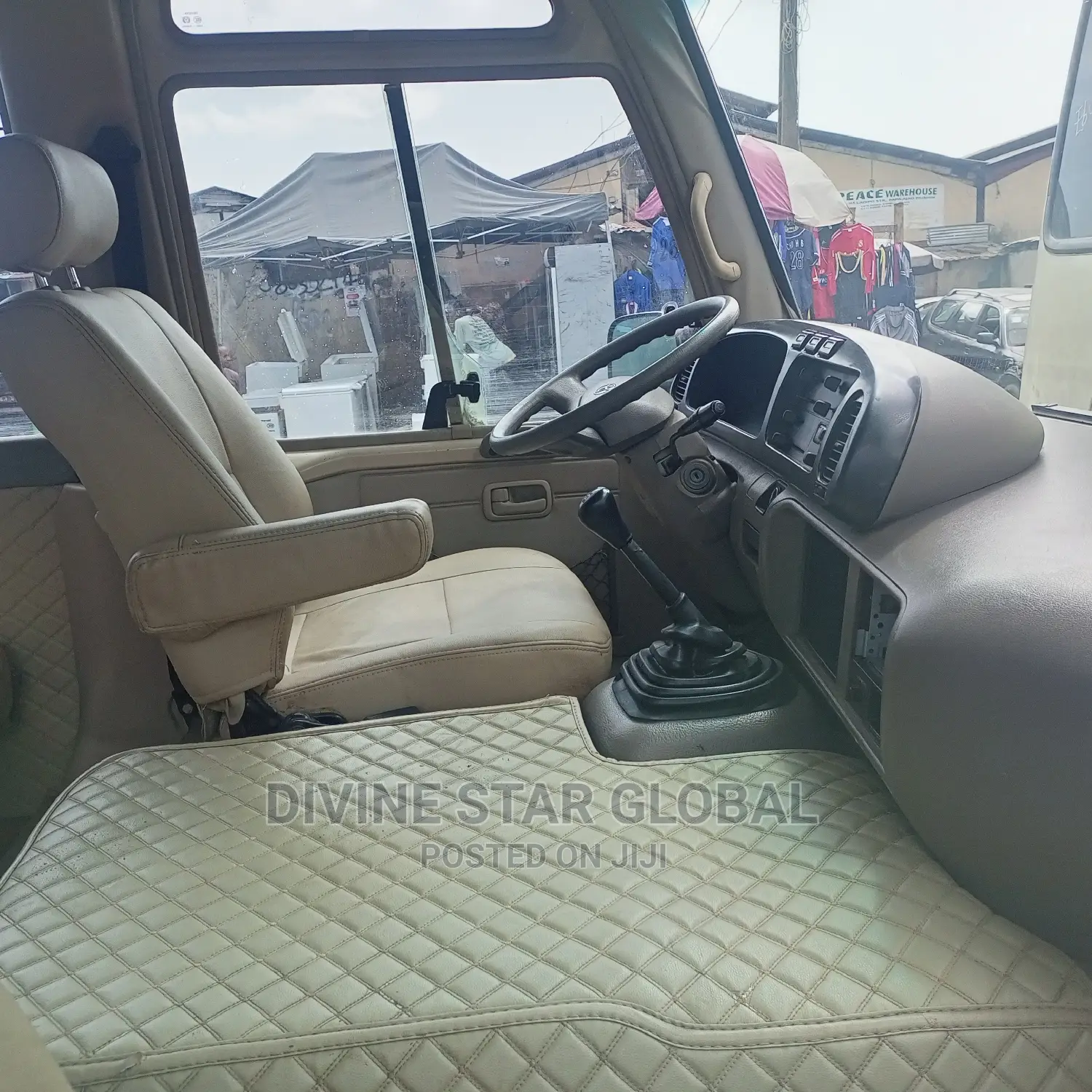 Toyota Coaster 2010 Gold