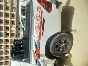 Body Type Sticker Hilux