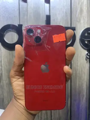 Apple iPhone 13 256 GB Red