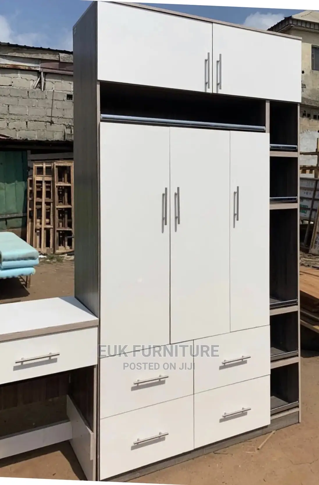 Unique Wardrobe