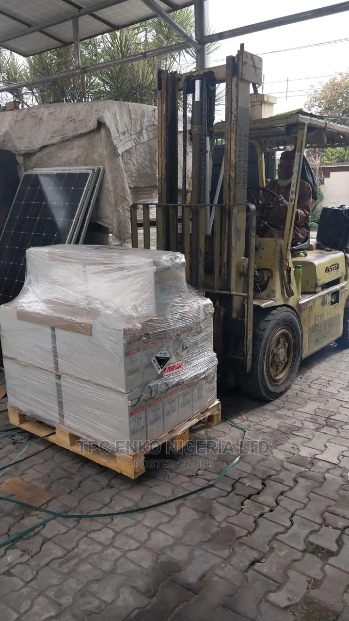 Kombat 12v 200ah C20 Solar Inverter Telecom Battery