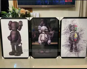 Photo - ARTWORK FRAMES of Kwak