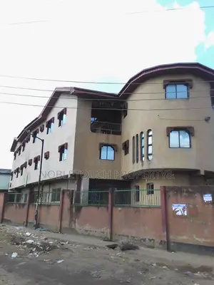 3bdrm Block of Flats in Okunola Egbeda Lagos for Sale