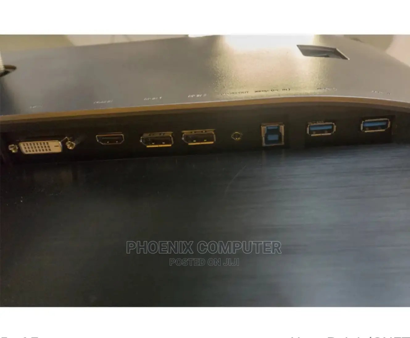 32 Inches Samsung Accurate Monitor