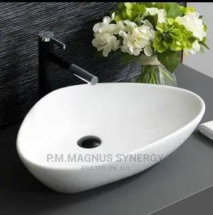 England Standard Design Wash Hand Basin.