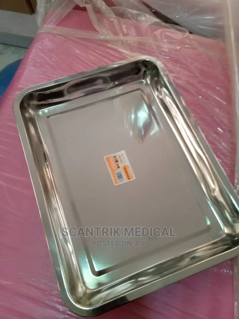 Instruments Trays