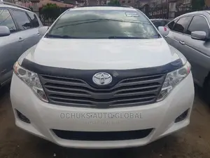 Toyota Venza 2010 White