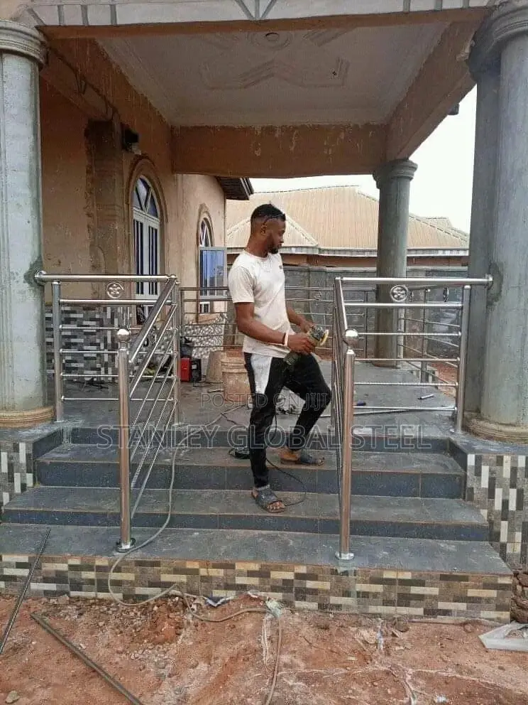 Stainless Linig Design