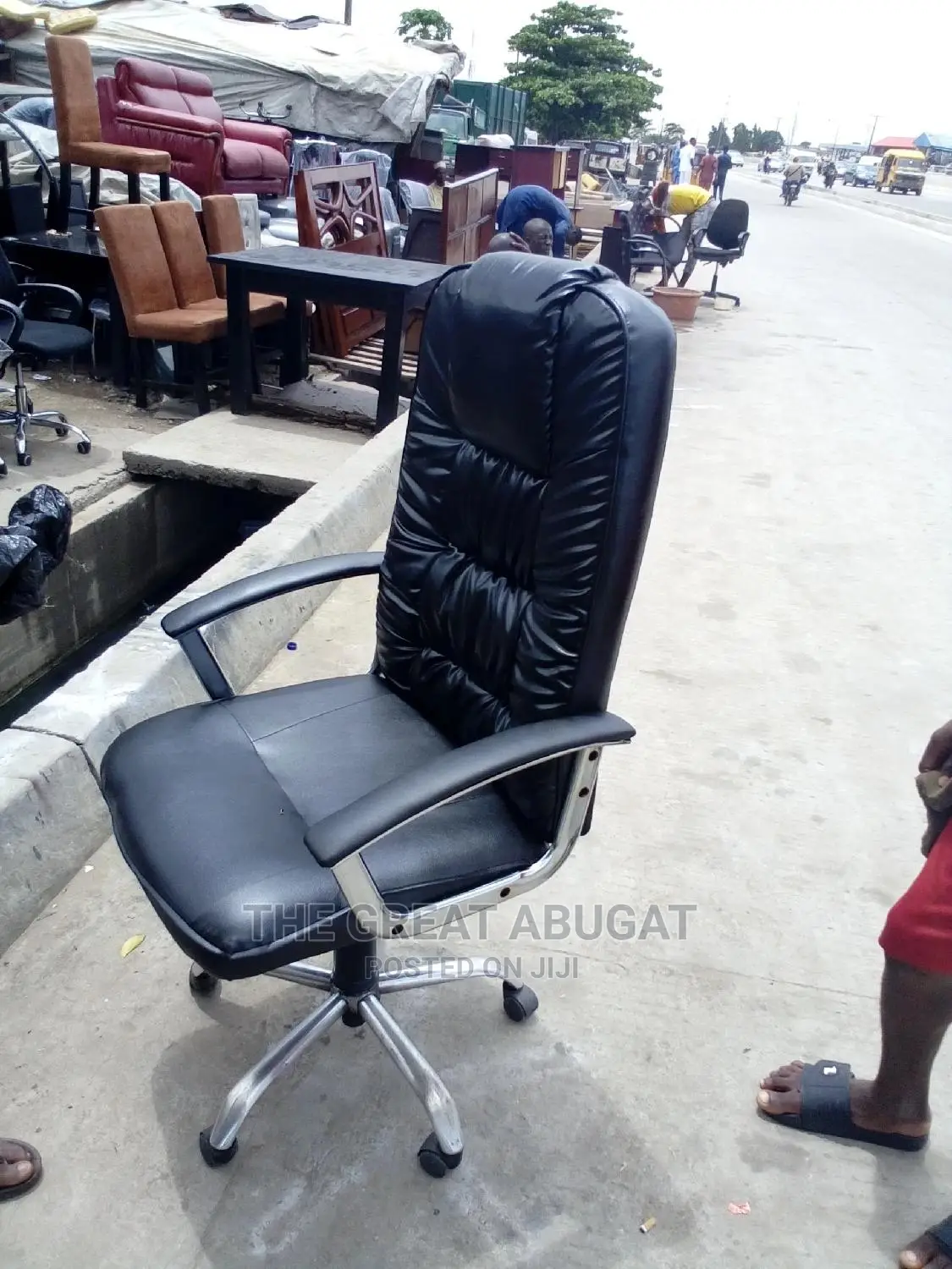 Executive Office Chair