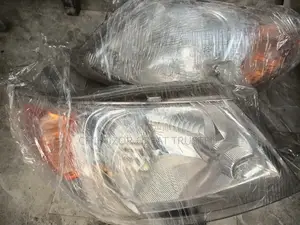 Set Headlamp Hilux 2007