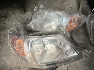 Set Headlamp Hilux 2007