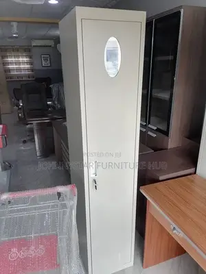 Single Metal Lockers