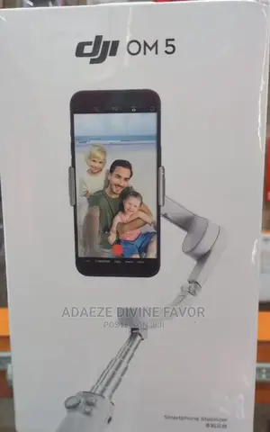 Photo - DJI OM 5-Handheld 3-Axis Smartphone Gimbal Stabilizer