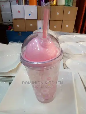 Portable Smoothie Cup With Straw