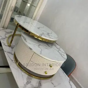 Adjustable Center Table