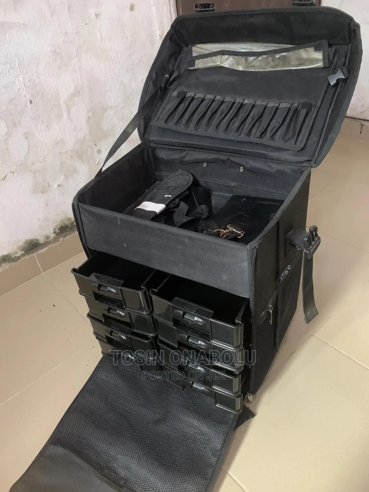 Make Up Box
