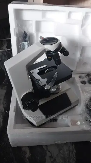 Microscope