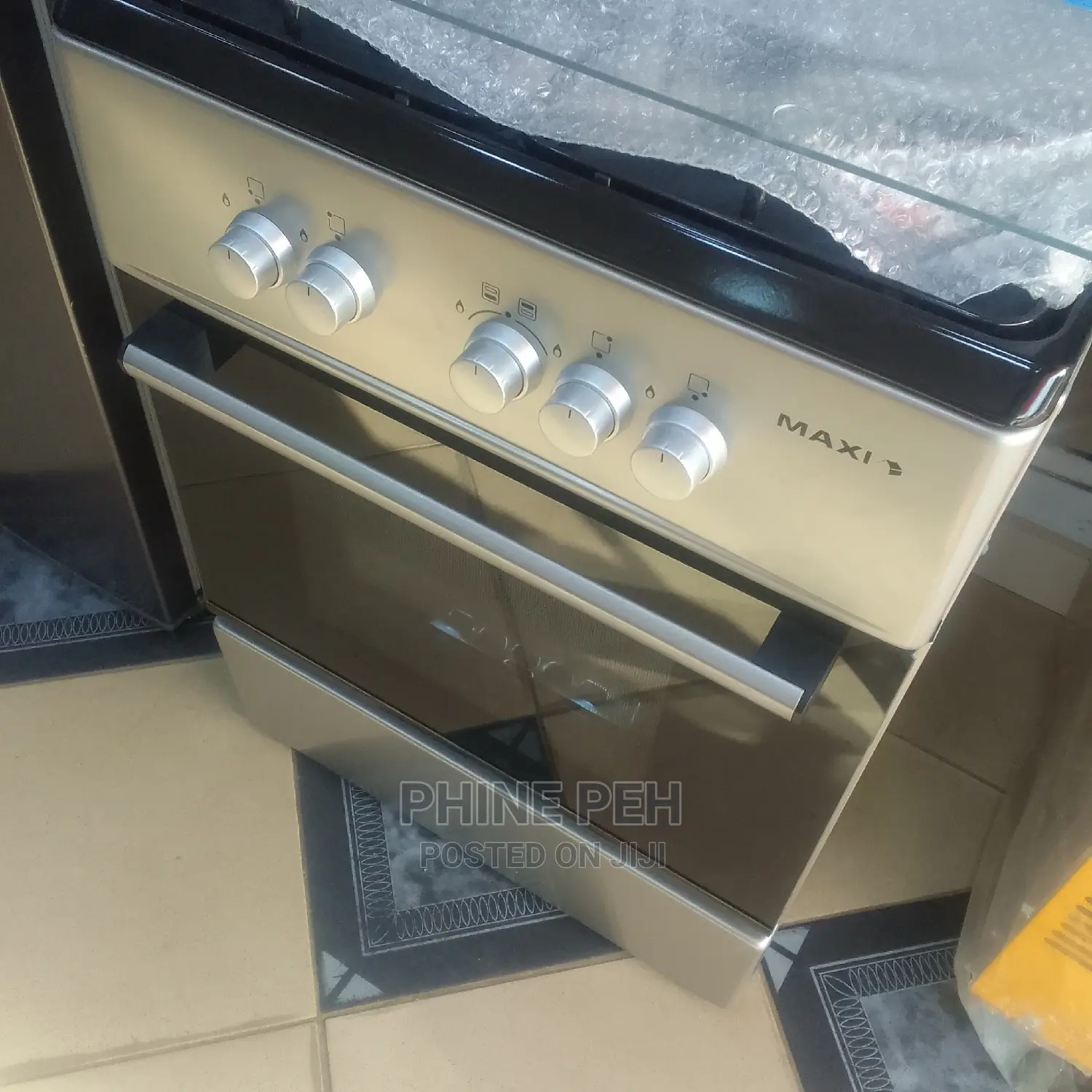 Maxi 4 Burner Gas Cooker