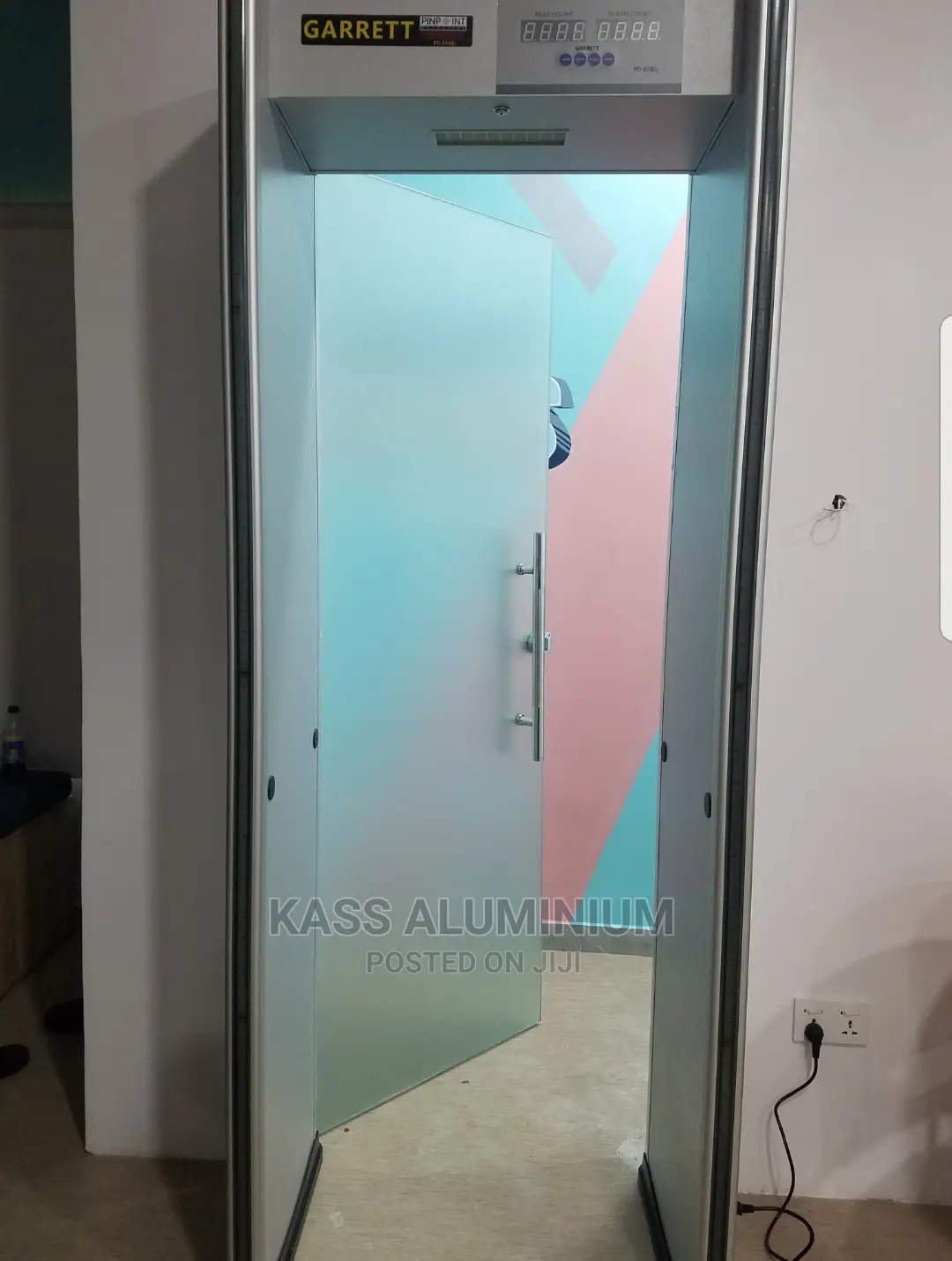 Frosted Hinge Door