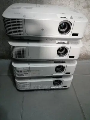 Super Fairly Used Projector in Nigeria