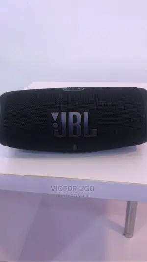 JBL Charge 5